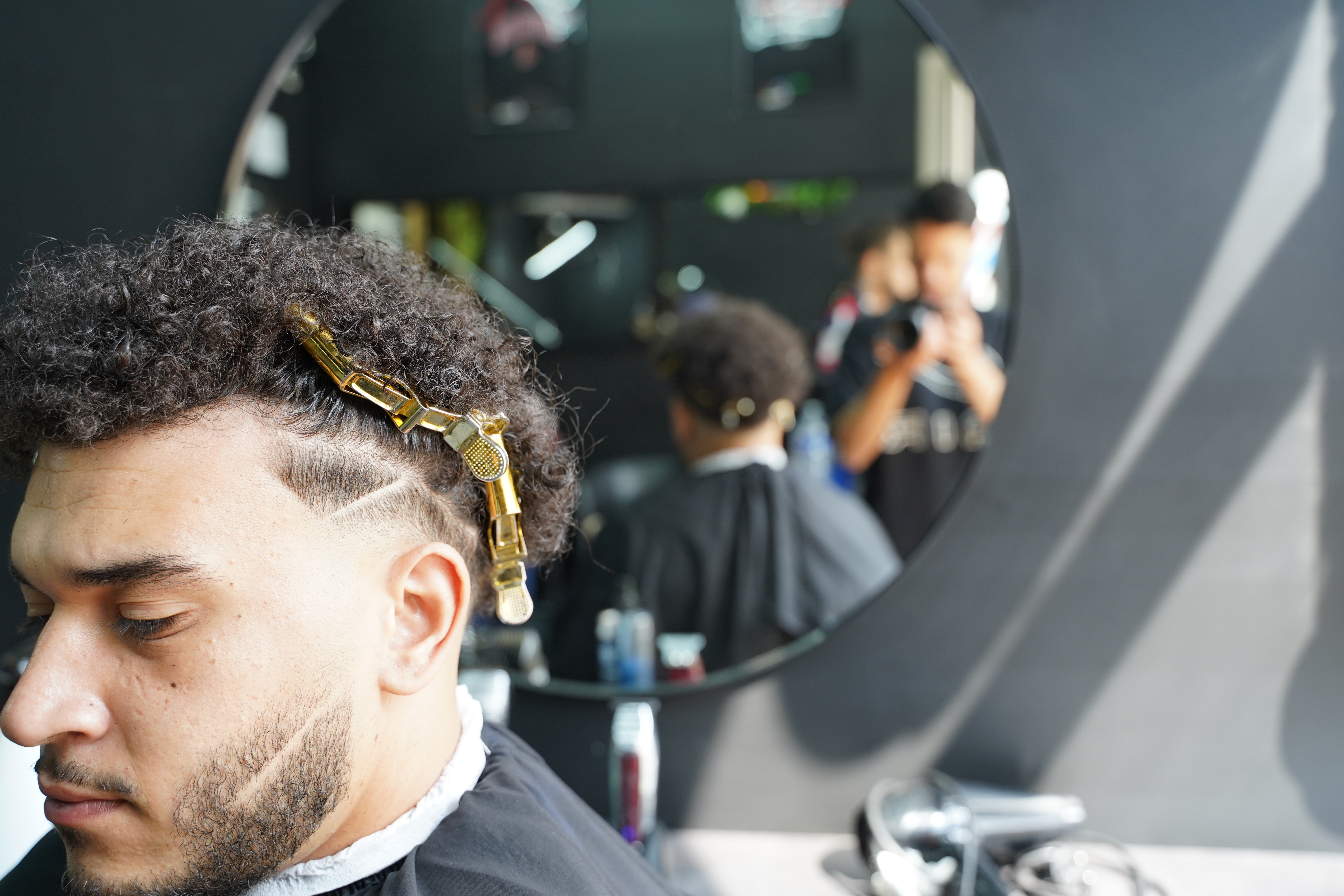 Photo avant la coupe chez Akridi Barber